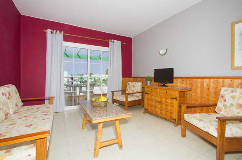 Apartamentos Teneguia Puerto del Carmen  Exterior photo